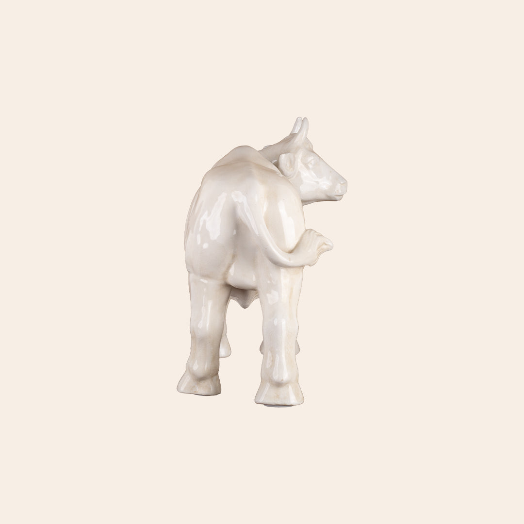 OX Décor Color: Cream Crackle (With Horn) 4