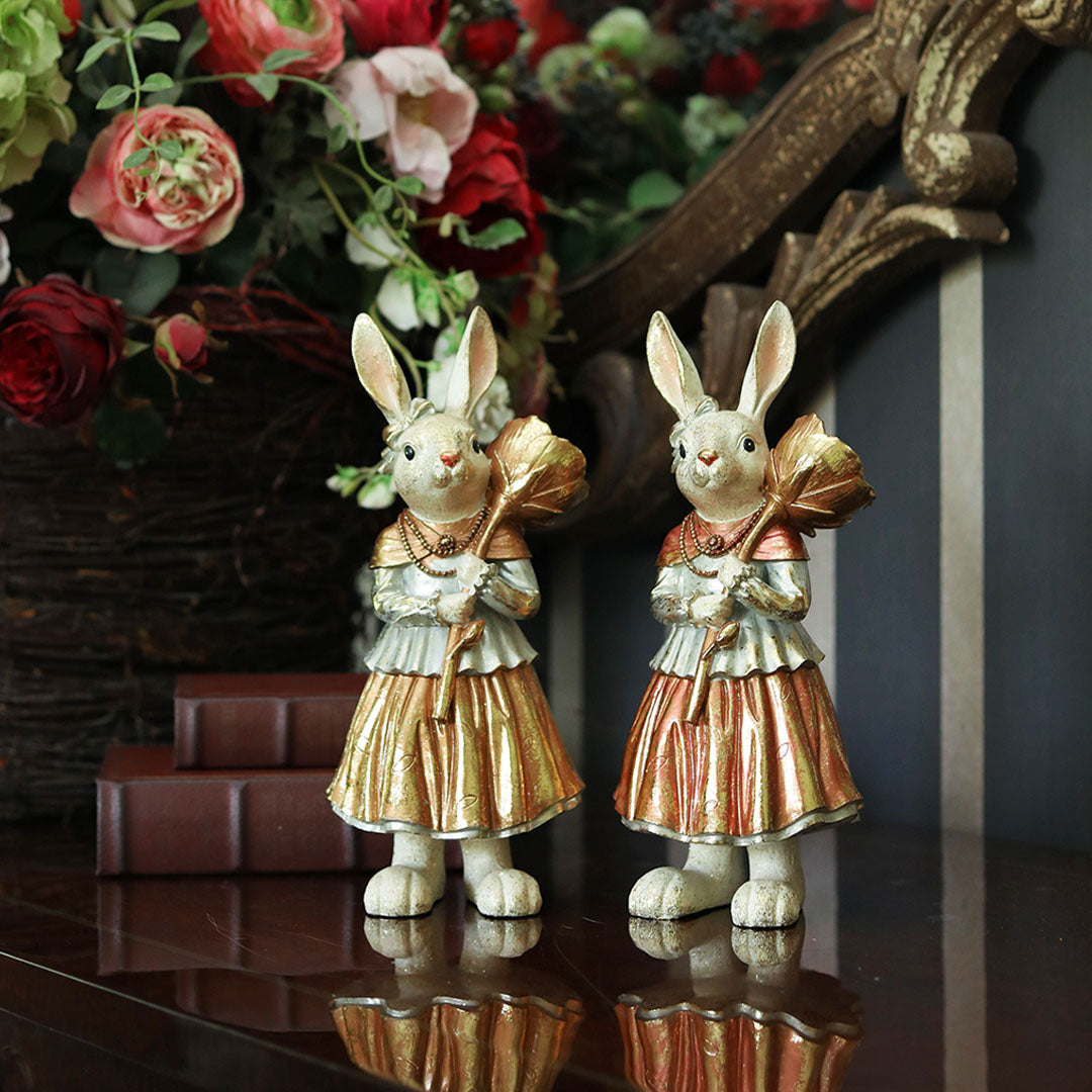 Decorative Polyresin Cheerleader Rabbit Female 2