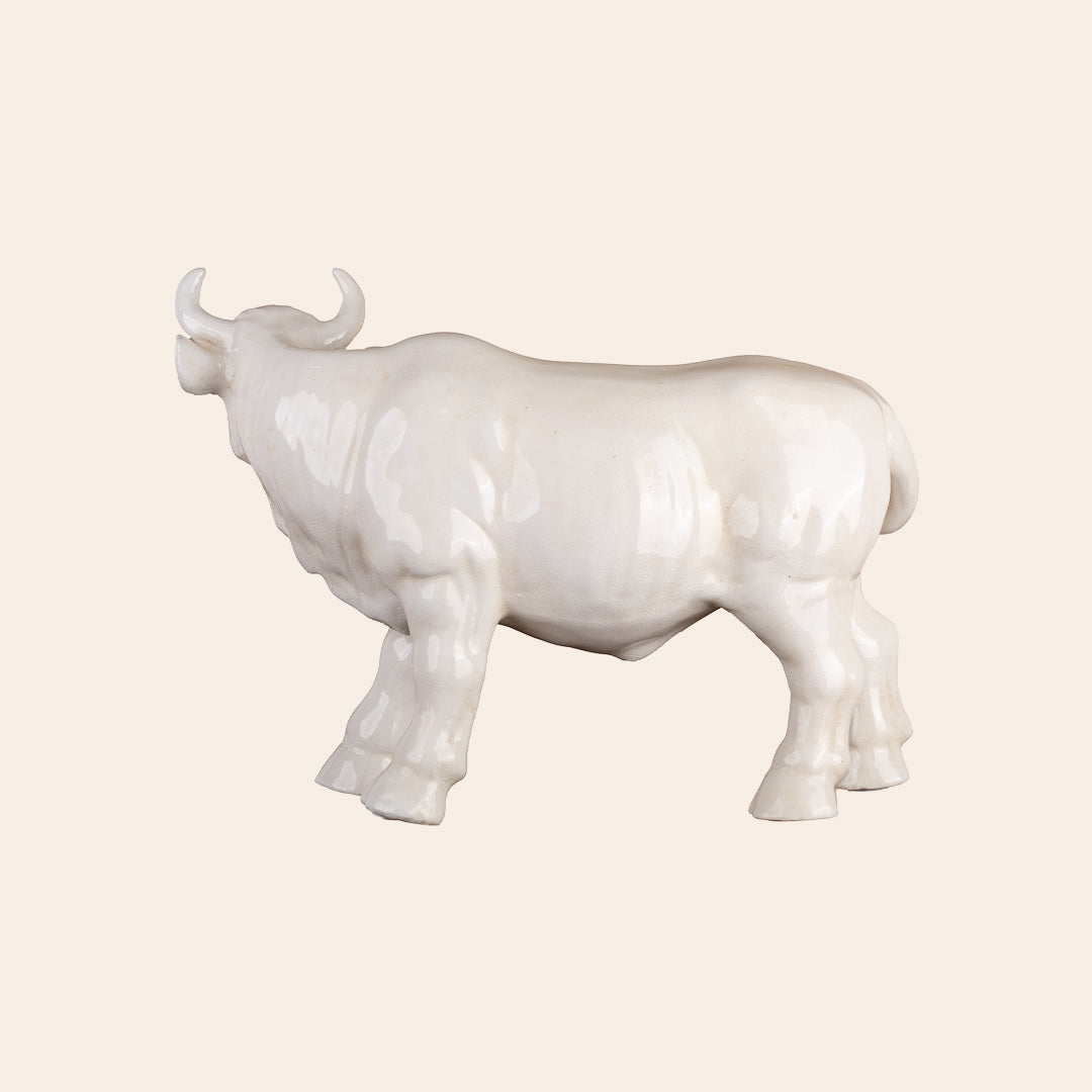 OX Décor Color: Cream Crackle (With Horn) 5