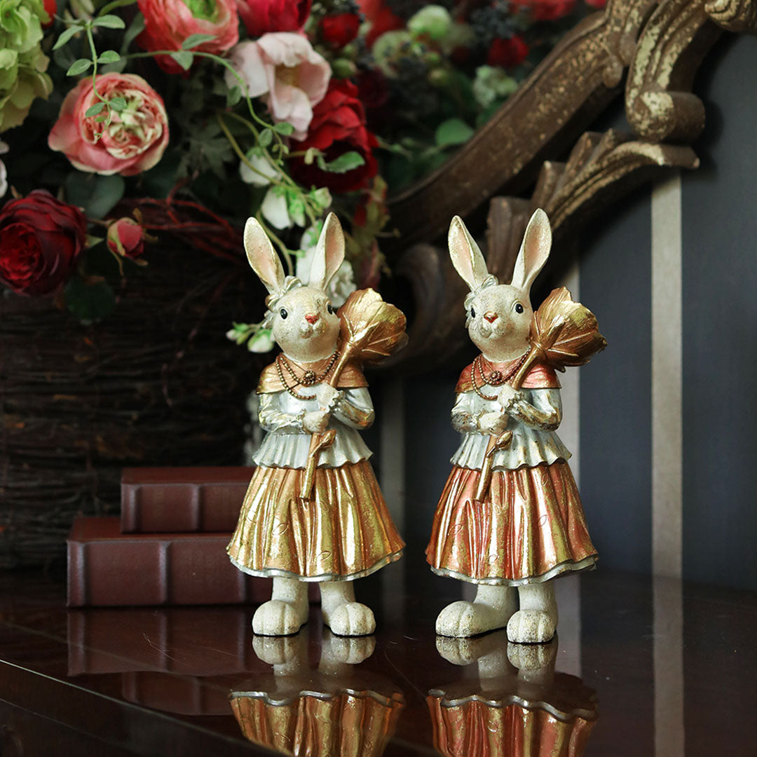 Decorative Polyresin Cheerleader Rabbit Female